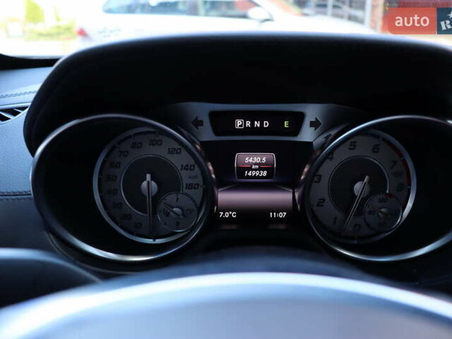 Сірий Мерседес СЛ-Клас, об'ємом двигуна 3 л та пробігом 150 тис. км за 43900 $, фото 16 на Automoto.ua