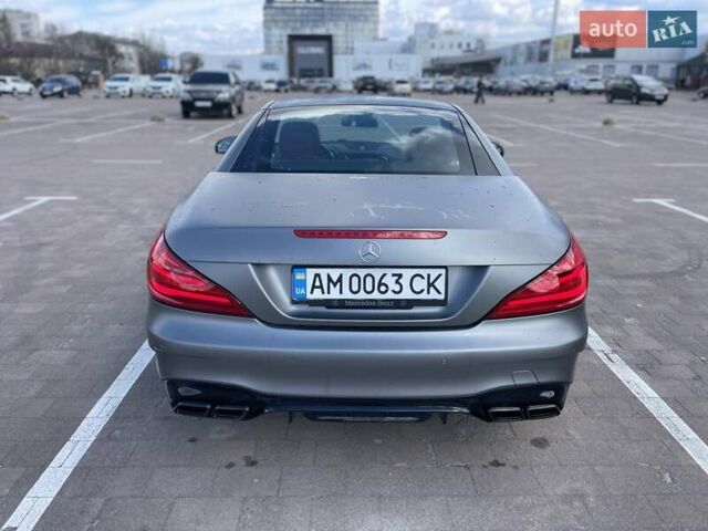 Сірий Мерседес СЛ-Клас, об'ємом двигуна 3 л та пробігом 69 тис. км за 67000 $, фото 10 на Automoto.ua