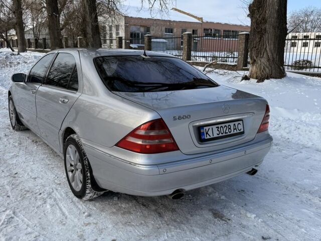Серый Мерседес СЛ-Класс, объемом двигателя 6 л и пробегом 222 тыс. км за 5000 $, фото 3 на Automoto.ua