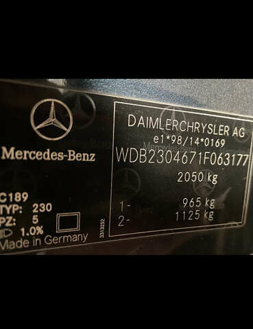 Синий Мерседес СЛ-Класс, объемом двигателя 3.72 л и пробегом 133 тыс. км за 20000 $, фото 8 на Automoto.ua