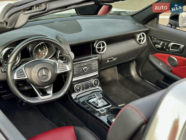Білий Мерседес СЛЦ-Класс, об'ємом двигуна 1.99 л та пробігом 83 тис. км за 19900 $, фото 20 на Automoto.ua
