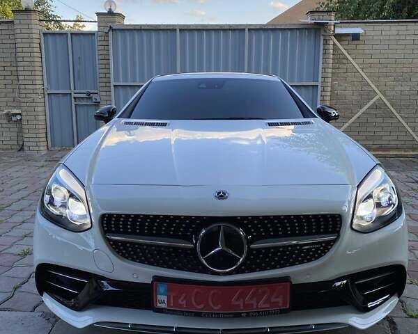 Мерседес СЛЦ-Класс 2018 в Львове на Automoto.ua Белый Мерседес СЛЦ-Класс, объемом двигателя 3 л и пробегом 9 тыс. км за 45000 $, фото 3 на Automoto.ua