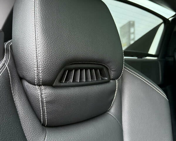 Черный Мерседес СЛЦ-Класс, объемом двигателя 1.99 л и пробегом 25 тыс. км за 23900 $, фото 26 на Automoto.ua