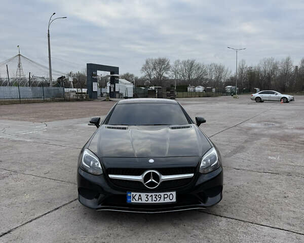 Черный Мерседес СЛЦ-Класс, объемом двигателя 1.99 л и пробегом 25 тыс. км за 23900 $, фото 14 на Automoto.ua