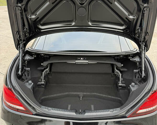 Черный Мерседес СЛЦ-Класс, объемом двигателя 1.99 л и пробегом 25 тыс. км за 23900 $, фото 45 на Automoto.ua