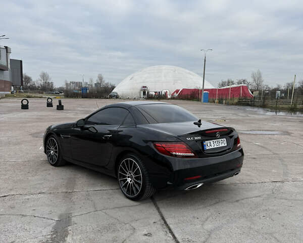 Черный Мерседес СЛЦ-Класс, объемом двигателя 1.99 л и пробегом 25 тыс. км за 23900 $, фото 7 на Automoto.ua