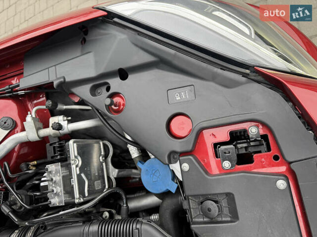 Красный Мерседес СЛЦ-Класс, объемом двигателя 3 л и пробегом 29 тыс. км за 32000 $, фото 34 на Automoto.ua