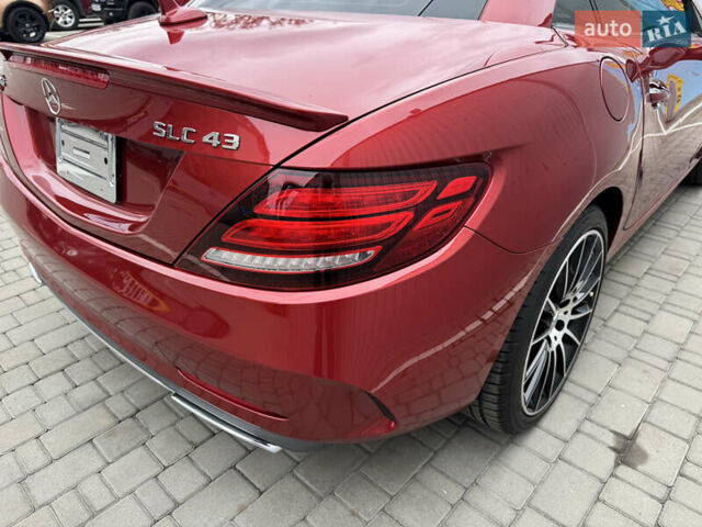 Красный Мерседес СЛЦ-Класс, объемом двигателя 3 л и пробегом 29 тыс. км за 32000 $, фото 8 на Automoto.ua