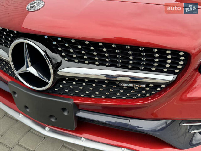 Красный Мерседес СЛЦ-Класс, объемом двигателя 3 л и пробегом 29 тыс. км за 32000 $, фото 6 на Automoto.ua