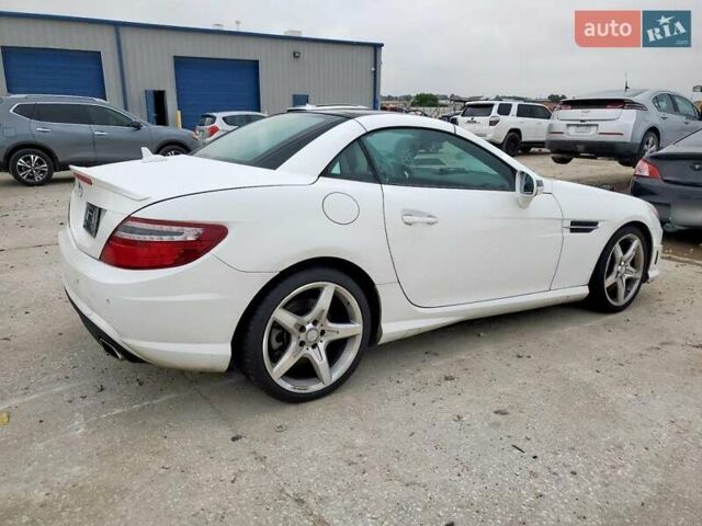 Белый Мерседес СЛК-Класс, объемом двигателя 1.8 л и пробегом 110 тыс. км за 2500 $, фото 2 на Automoto.ua