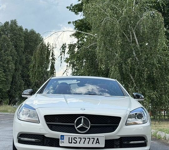 Білий Мерседес СЛК-Клас, об'ємом двигуна 1.99 л та пробігом 76 тис. км за 21800 $, фото 19 на Automoto.ua