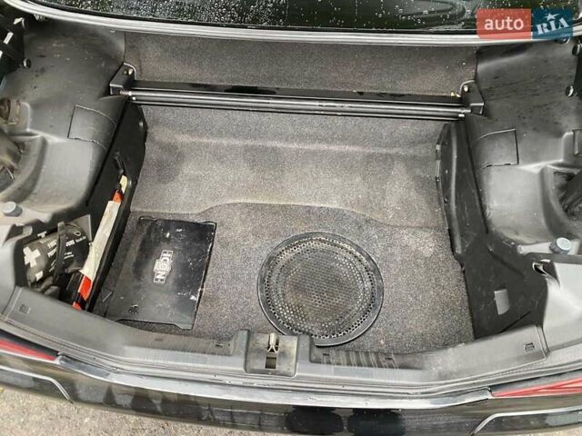 Черный Мерседес СЛК-Класс, объемом двигателя 2.3 л и пробегом 140 тыс. км за 6900 $, фото 13 на Automoto.ua