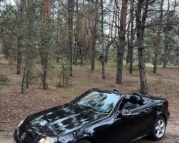 Черный Мерседес СЛК-Класс, объемом двигателя 2 л и пробегом 290 тыс. км за 7500 $, фото 9 на Automoto.ua