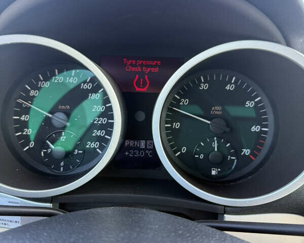 Чорний Мерседес СЛК-Клас, об'ємом двигуна 3.5 л та пробігом 135 тис. км за 13800 $, фото 19 на Automoto.ua