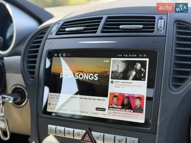 Чорний Мерседес СЛК-Клас, об'ємом двигуна 3.5 л та пробігом 135 тис. км за 13800 $, фото 5 на Automoto.ua