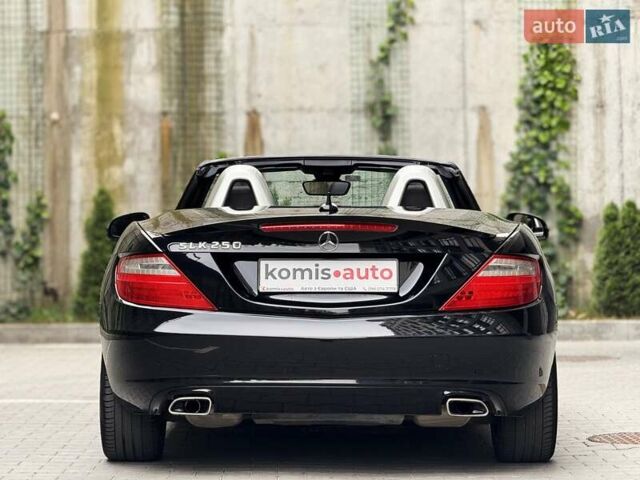 Черный Мерседес СЛК-Класс, объемом двигателя 1.8 л и пробегом 240 тыс. км за 12999 $, фото 21 на Automoto.ua