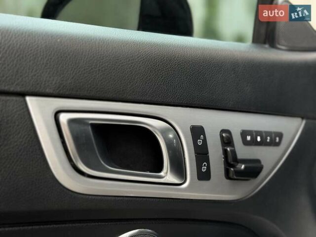 Черный Мерседес СЛК-Класс, объемом двигателя 1.8 л и пробегом 240 тыс. км за 12999 $, фото 48 на Automoto.ua