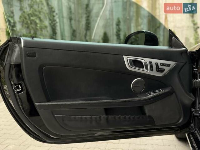 Черный Мерседес СЛК-Класс, объемом двигателя 1.8 л и пробегом 240 тыс. км за 12999 $, фото 46 на Automoto.ua