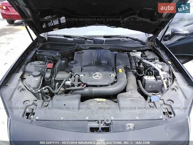 Чорний Мерседес СЛК-Клас, об'ємом двигуна 1.8 л та пробігом 179 тис. км за 17500 $, фото 28 на Automoto.ua