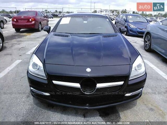 Чорний Мерседес СЛК-Клас, об'ємом двигуна 1.8 л та пробігом 179 тис. км за 17500 $, фото 24 на Automoto.ua