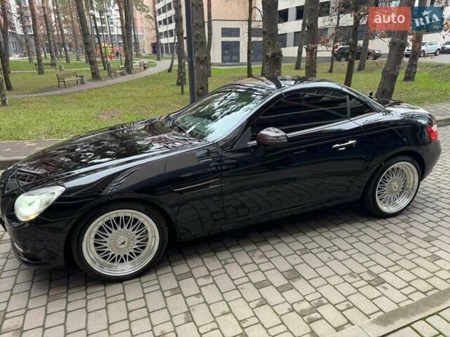 Чорний Мерседес СЛК-Клас, об'ємом двигуна 1.8 л та пробігом 80 тис. км за 21000 $, фото 12 на Automoto.ua