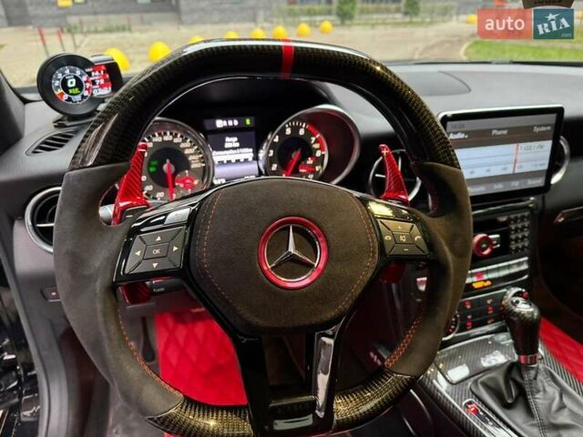 Чорний Мерседес СЛК-Клас, об'ємом двигуна 1.8 л та пробігом 80 тис. км за 21000 $, фото 54 на Automoto.ua
