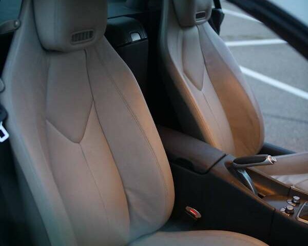 Серый Мерседес СЛК-Класс, объемом двигателя 3 л и пробегом 170 тыс. км за 10500 $, фото 13 на Automoto.ua