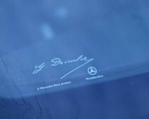 Серый Мерседес СЛК-Класс, объемом двигателя 3 л и пробегом 170 тыс. км за 10500 $, фото 5 на Automoto.ua