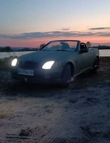 Зелений Мерседес СЛК-Клас, об'ємом двигуна 2.3 л та пробігом 230 тис. км за 4200 $, фото 5 на Automoto.ua