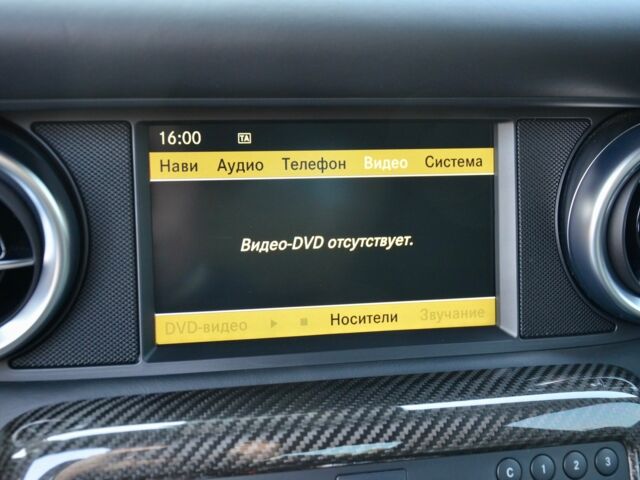 Серый Мерседес СЛС-Класс, объемом двигателя 6.3 л и пробегом 11 тыс. км за 199000 $, фото 65 на Automoto.ua