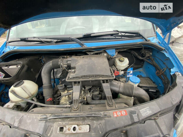 Синій Мерседес Sprinter 215 груз.-пасс., об'ємом двигуна 2.2 л та пробігом 287 тис. км за 11500 $, фото 1 на Automoto.ua