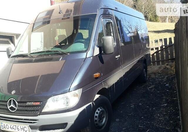 Черный Мерседес Sprinter 313 груз.-пасс., объемом двигателя 2.2 л и пробегом 740 тыс. км за 8000 $, фото 8 на Automoto.ua