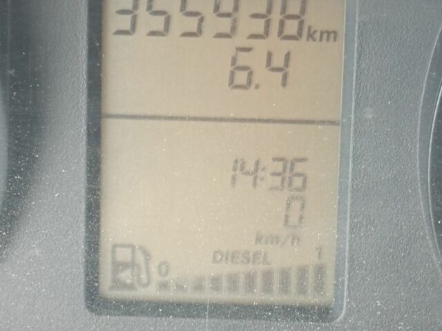 Красный Мерседес Спринтер 313, объемом двигателя 2.1 л и пробегом 183 тыс. км за 12900 $, фото 3 на Automoto.ua