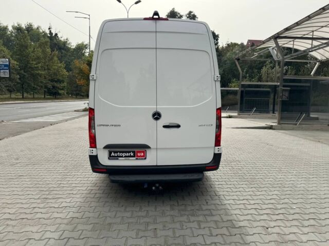 Белый Мерседес Спринтер 314 пасс., объемом двигателя 2.2 л и пробегом 215 тыс. км за 36490 $, фото 4 на Automoto.ua