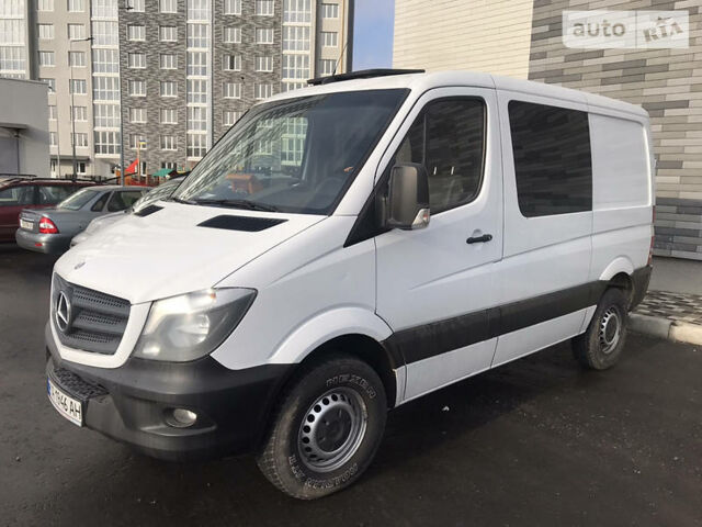 Білий Мерседес Sprinter 315 груз.-пасс., об'ємом двигуна 2.1 л та пробігом 293 тис. км за 12700 $, фото 2 на Automoto.ua