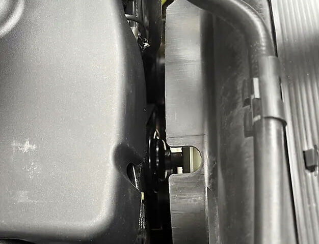 Сірий Мерседес Спрінтер 516 пас., об'ємом двигуна 2.1 л та пробігом 155 тис. км за 38500 $, фото 16 на Automoto.ua