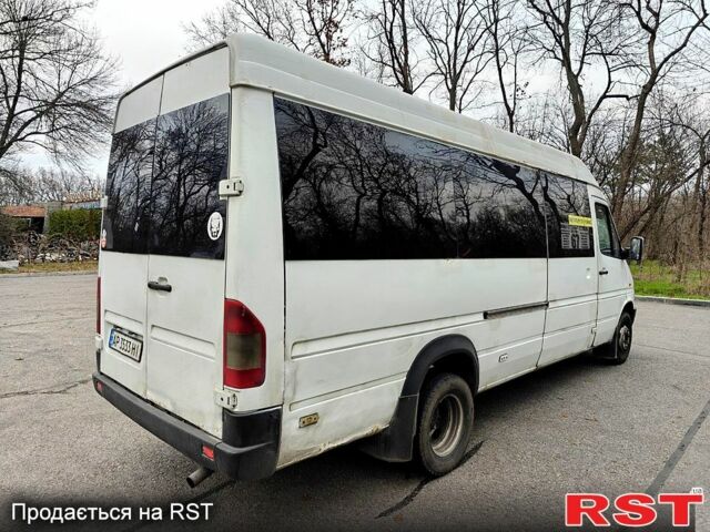 Белый Мерседес Sprinter, объемом двигателя 2.9 л и пробегом 300 тыс. км за 7000 $, фото 4 на Automoto.ua