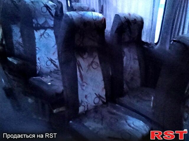 Білий Мерседес Sprinter, об'ємом двигуна 2.5 л та пробігом 0 тис. км за 3000 $, фото 3 на Automoto.ua