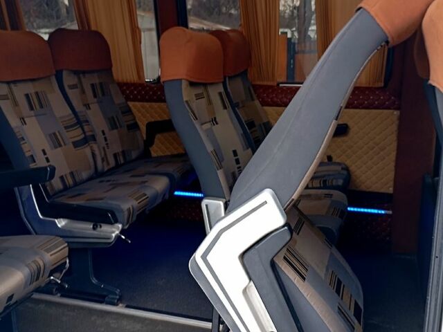 Білий Мерседес Sprinter, об'ємом двигуна 2.9 л та пробігом 0 тис. км за 9000 $, фото 4 на Automoto.ua