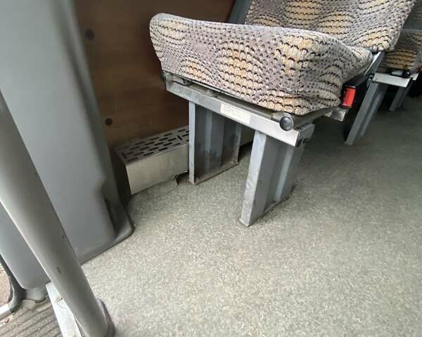 Белый Мерседес Sprinter, объемом двигателя 2.14 л и пробегом 340 тыс. км за 21000 $, фото 7 на Automoto.ua