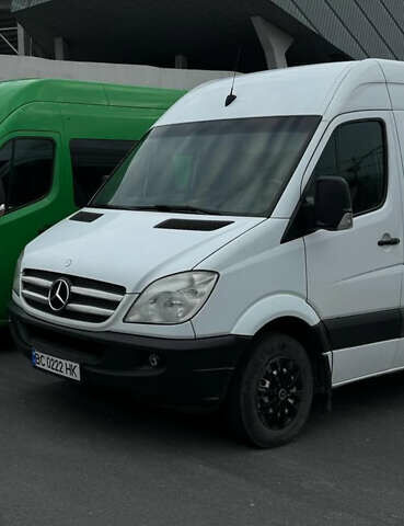 Белый Мерседес Sprinter, объемом двигателя 0 л и пробегом 700 тыс. км за 18000 $, фото 9 на Automoto.ua