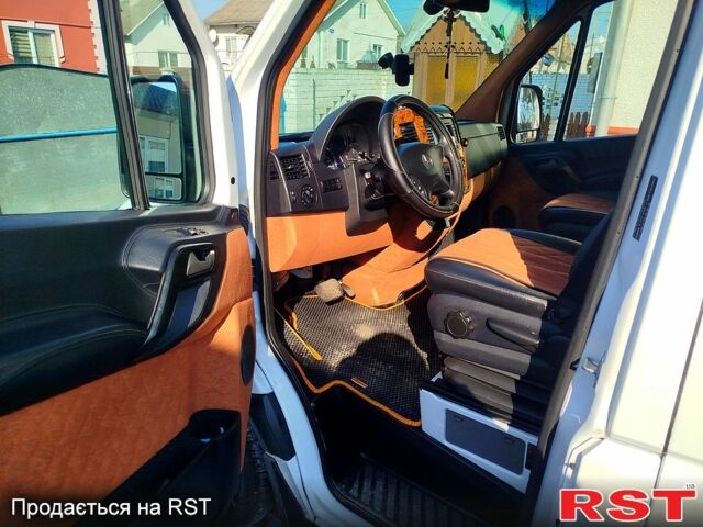 Білий Мерседес Sprinter, об'ємом двигуна 22 л та пробігом 560 тис. км за 23600 $, фото 10 на Automoto.ua