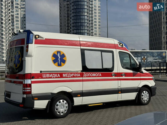 Белый Мерседес Sprinter, объемом двигателя 2.99 л и пробегом 0 тыс. км за 35500 $, фото 3 на Automoto.ua