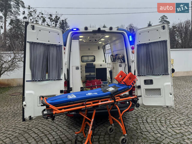 Белый Мерседес Sprinter, объемом двигателя 2.99 л и пробегом 0 тыс. км за 35300 $, фото 3 на Automoto.ua