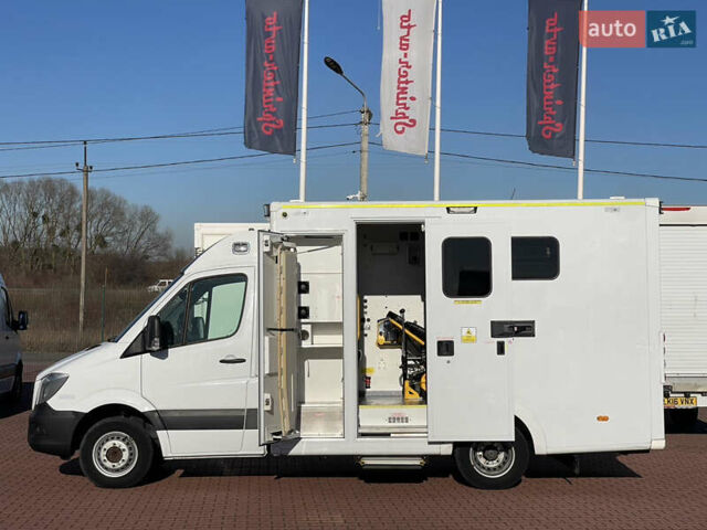 Белый Мерседес Sprinter, объемом двигателя 3 л и пробегом 251 тыс. км за 27815 $, фото 8 на Automoto.ua
