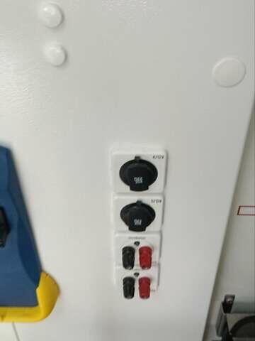 Белый Мерседес Sprinter, объемом двигателя 3 л и пробегом 270 тыс. км за 20200 $, фото 20 на Automoto.ua