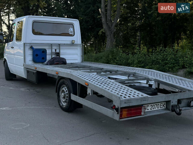 Белый Мерседес Sprinter, объемом двигателя 2.9 л и пробегом 697 тыс. км за 13400 $, фото 1 на Automoto.ua