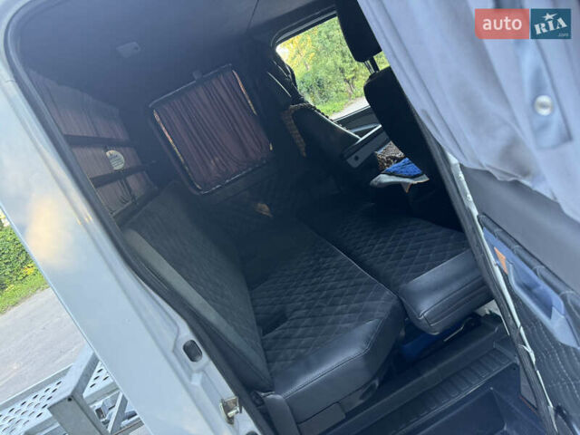 Белый Мерседес Sprinter, объемом двигателя 2.9 л и пробегом 697 тыс. км за 13400 $, фото 19 на Automoto.ua