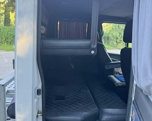 Белый Мерседес Sprinter, объемом двигателя 2.9 л и пробегом 697 тыс. км за 13400 $, фото 18 на Automoto.ua