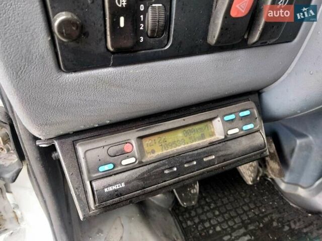 Білий Мерседес Sprinter, об'ємом двигуна 2.9 л та пробігом 704 тис. км за 12000 $, фото 11 на Automoto.ua